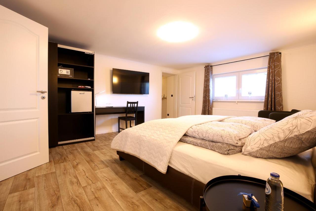 Marias Guest House Eynatten Екстериор снимка
